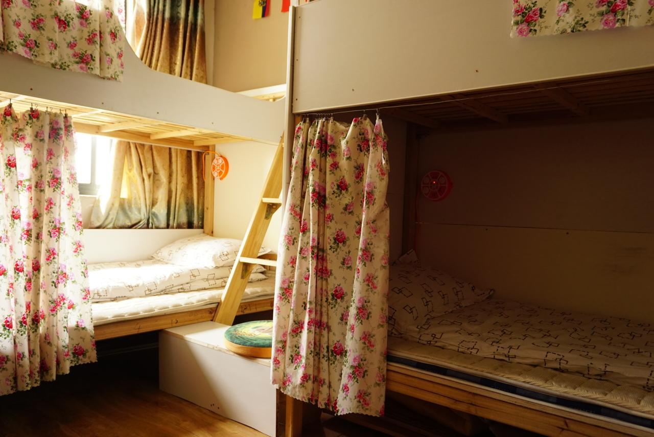 Huanlesong Youth Hostel 武汉 外观 照片