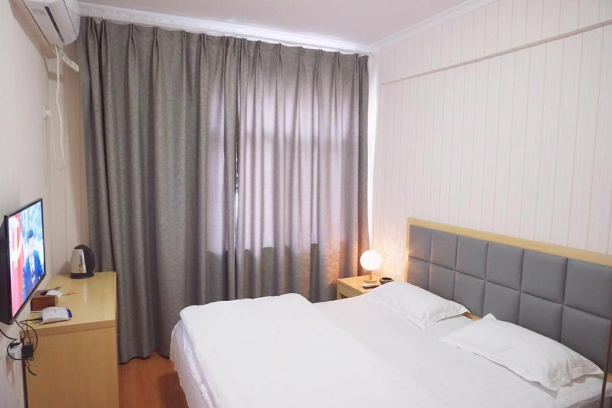 Huanlesong Youth Hostel 武汉 外观 照片